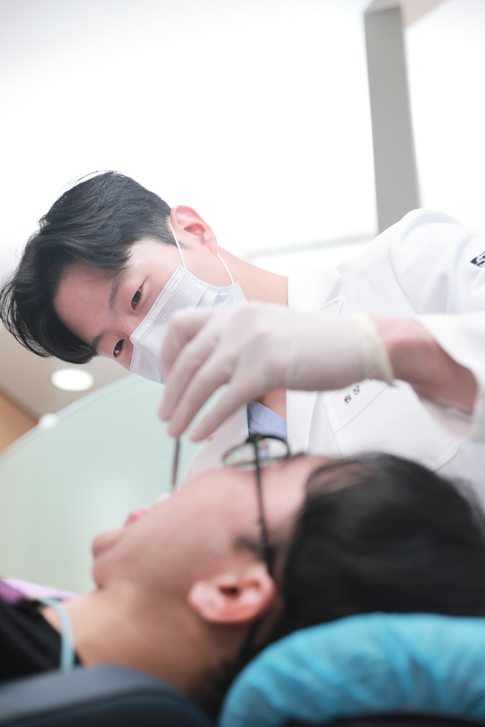 논현역치과 신성치과 충치 치료도 제대로 받아야 합니다. 관련 이미지 3