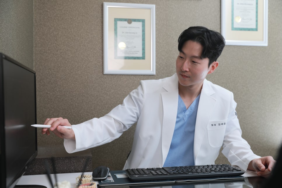 논현역치과 신성치과 충치 치료도 제대로 받아야 합니다. 관련 이미지 10