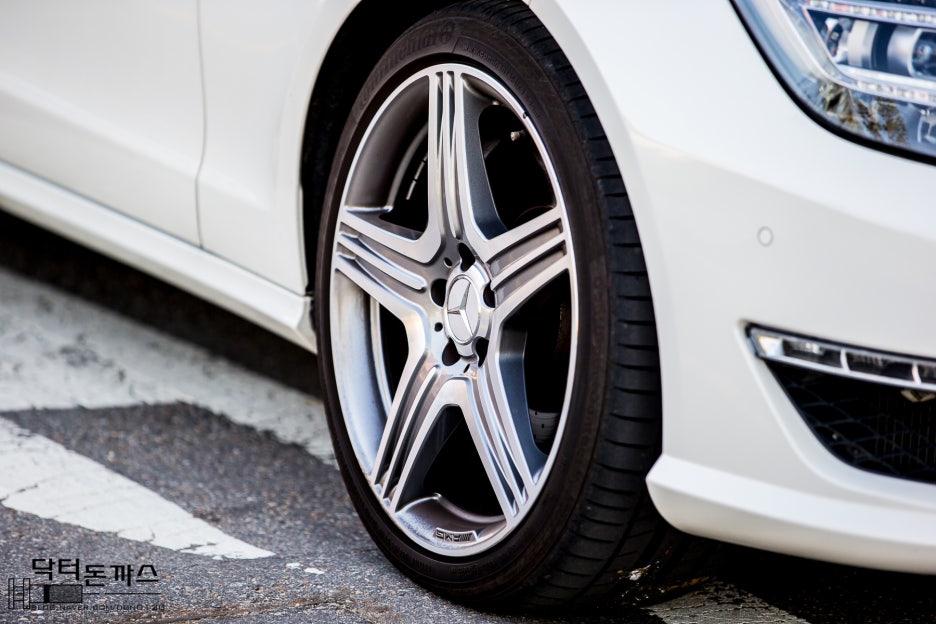 벤츠 CLS 63 AMG 시승기. 이쁘고 배기음 좋은 KTX. 관련 이미지 8
