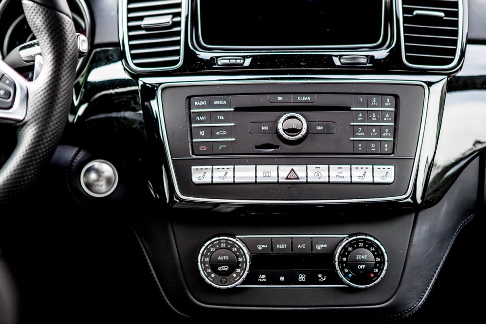 벤츠 GLE 63 AMG 시승기 - 스포츠카와 SUV의 교차점 관련 이미지 13