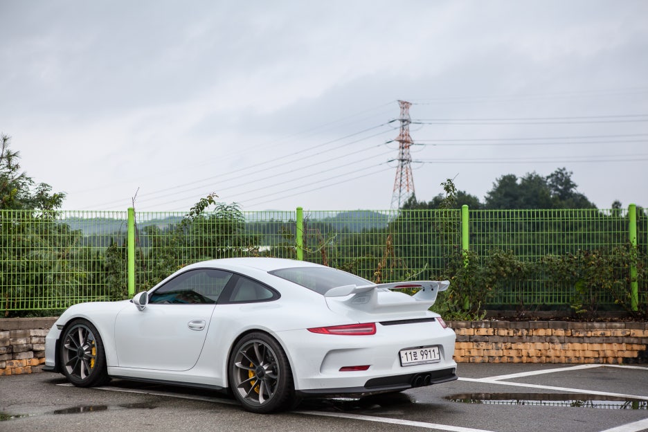 코어근육 운동 유발차 포르쉐 911 GT3 + 허먼밀러 에어론 체어 구매 관련 이미지 2
