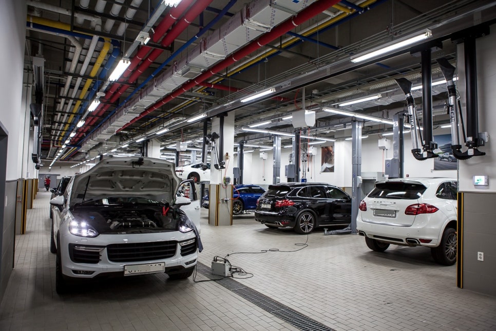 SSCL 포르쉐 센터 분당 워크샵 (Porsche Centre Bundang Workshop) 투어 with 포르쉐 911 GT3 관련 이미지 9