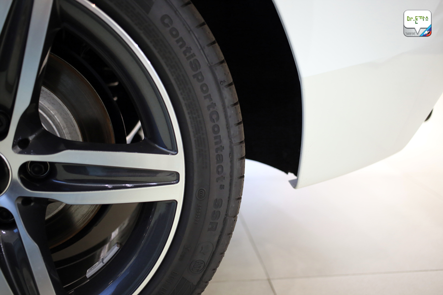3000만원대 BMW 신형 뉴 1시리즈 해치백+118d 어반과 120d 스포츠 중에 뭘 살까? (어반과 스포츠 비교분석 ) 관련 이미지 35