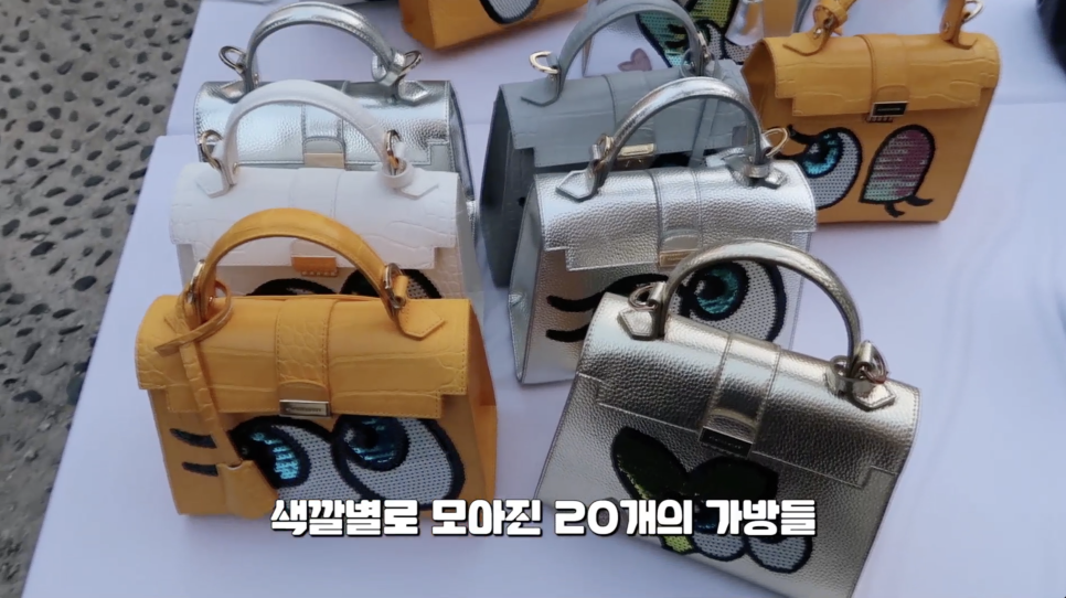 "여기서부터 여기까지 다주세요" 이남자가 돈 쓰는 방법(feat.딸기바자회) | 오프라이드오가나 페라리488스파이더(ferrari 488 Spider) 관련 이미지 8