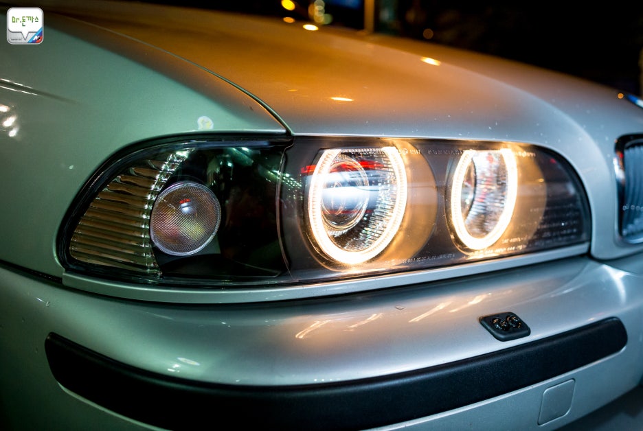 BMW M5 시승기. 괴물세단의 과거 그리고 현재(E39 M5,E60 M5,F10 M5). 관련 이미지 11