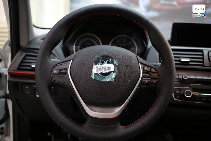 3000만원대 BMW 신형 뉴 1시리즈 해치백+118d 어반과 120d 스포츠 중에 뭘 살까? (어반과 스포츠 비교분석 ) 관련 이미지 73