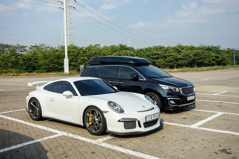 포르쉐 911 GT3로 참여한 SK지크 트랙데이 관련 이미지 2