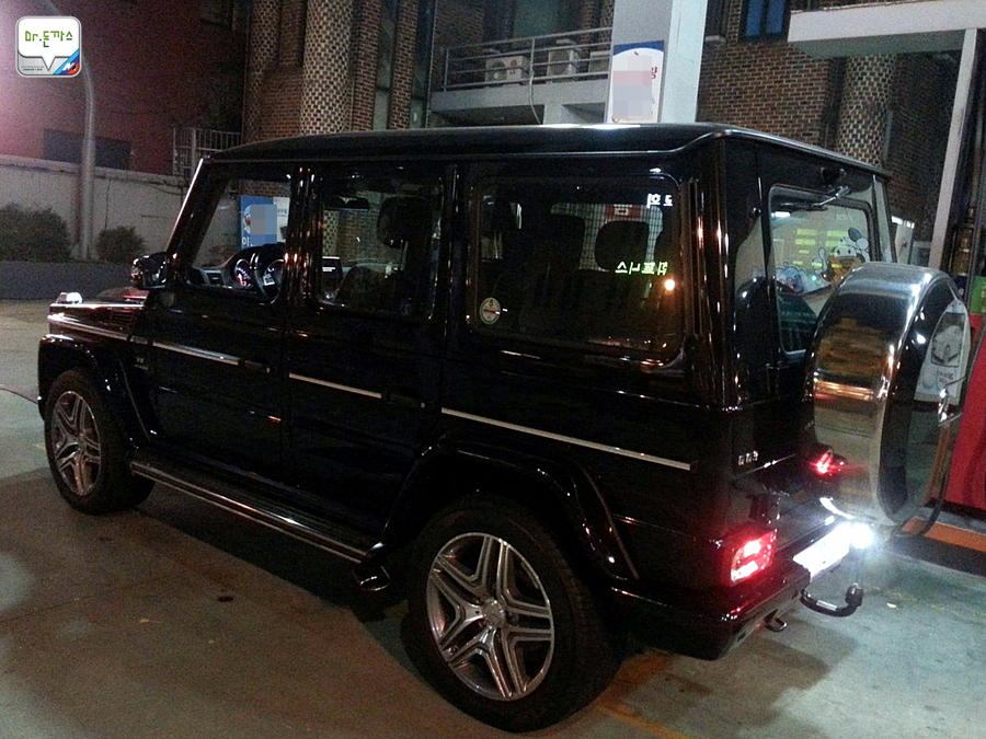[벤츠 G63 AMG, G350블루텍] 벤츠 G클래스! 남자연예인들이 좋아하는차를 간보다! (실사포함) 관련 이미지 8