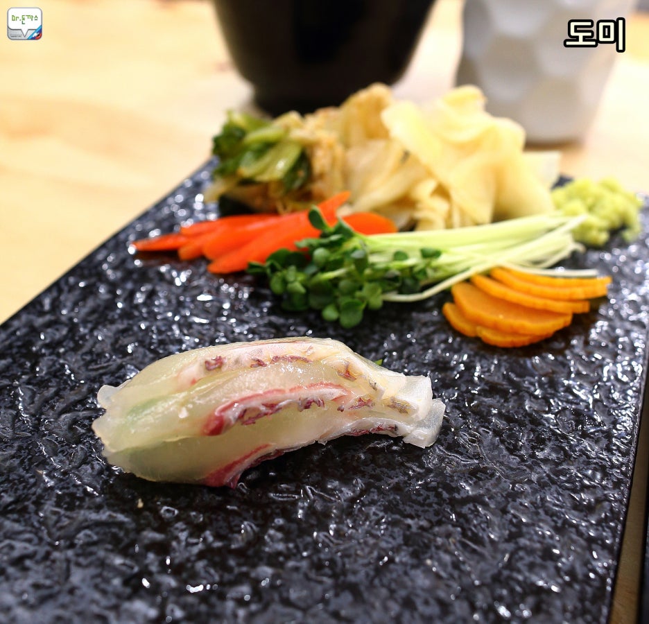 [분당 정자동 맛집] 스시쿤. 오감을 만족시키는 오마카세를 선보이는 일식집. 관련 이미지 27