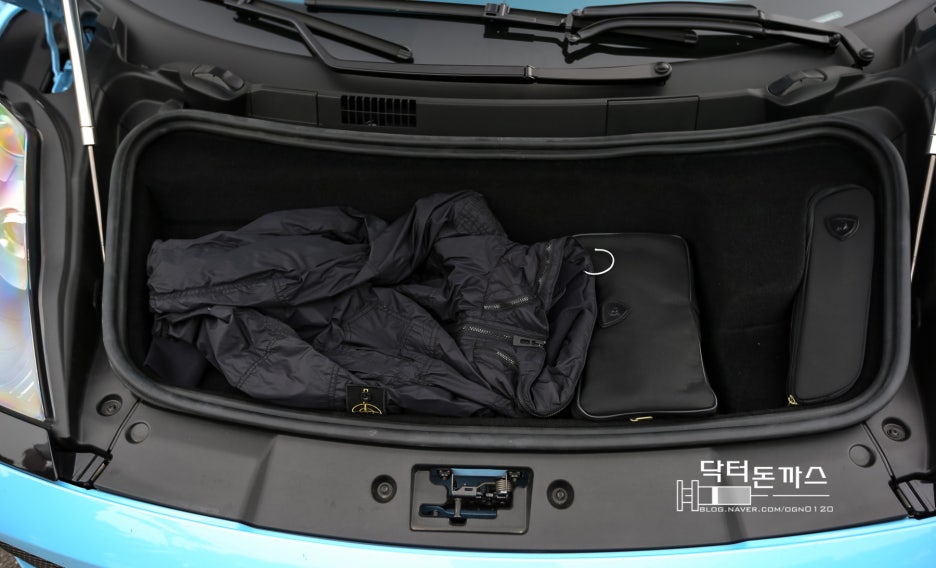 람보르기니 시승기. 람보르기니 가야르도 스파이더 시승기. 황소와의 투우시합. 관련 이미지 43