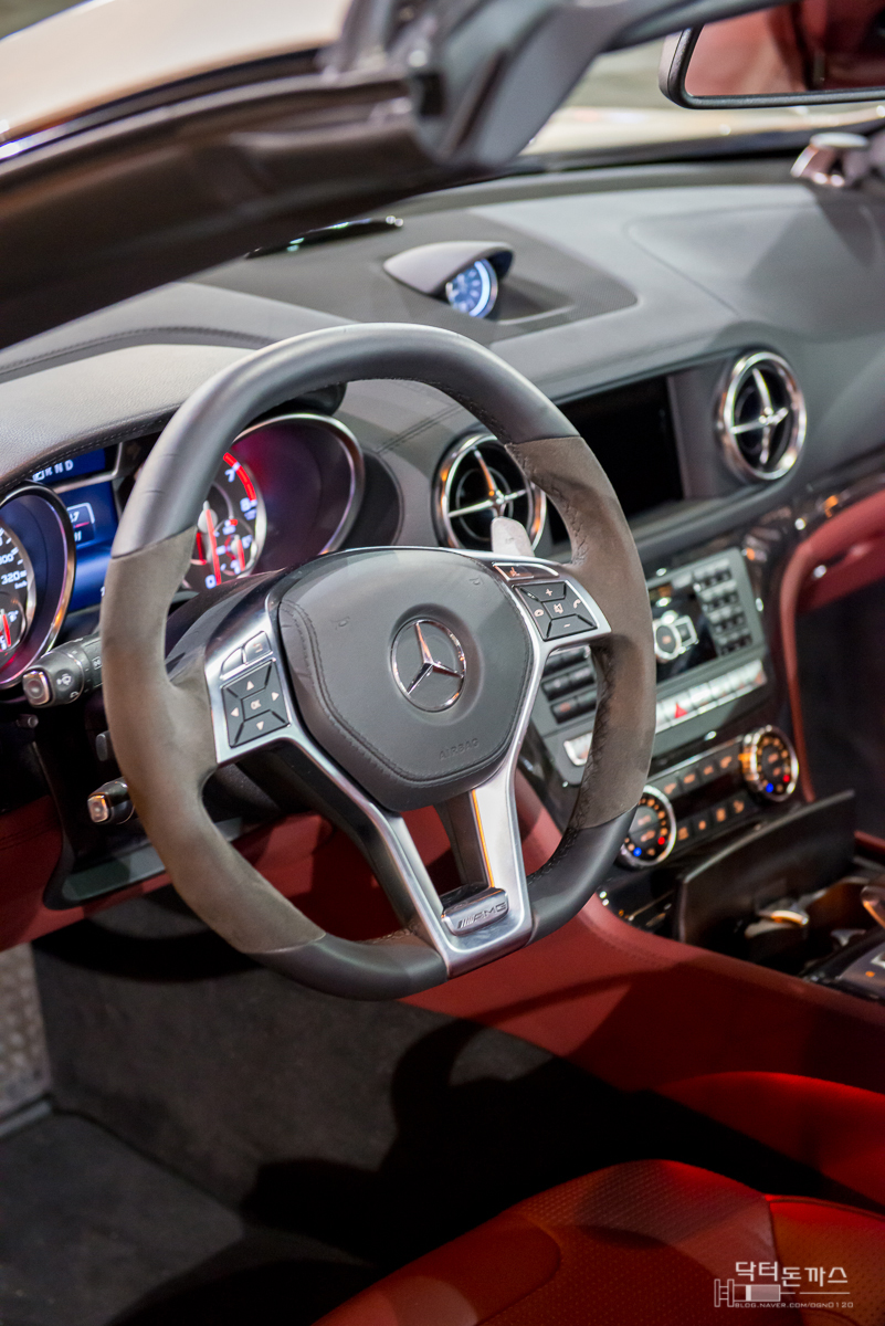 벤츠 SL63 AMG 퍼포먼스팩 로드스터 시승기 관련 이미지 14