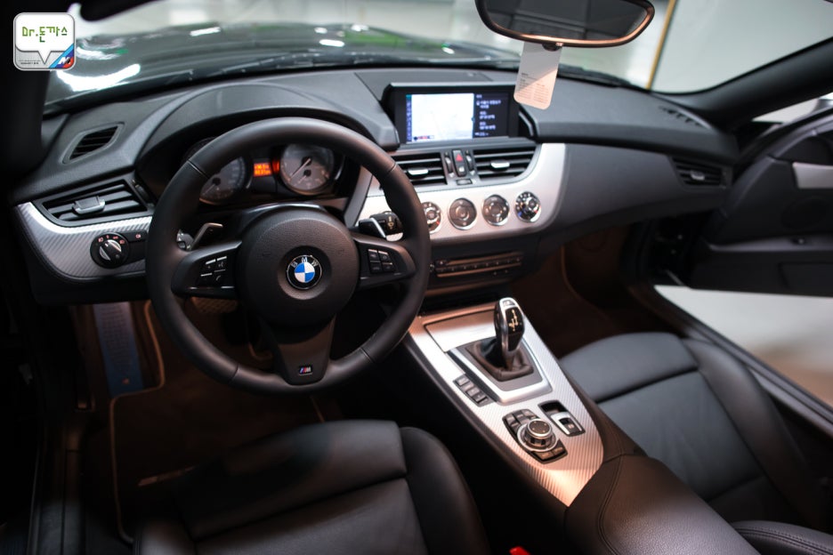 BMW z4 35is 시승기 - 엉덩이 춤을 추며 타는 로드스터의 매력. 관련 이미지 19