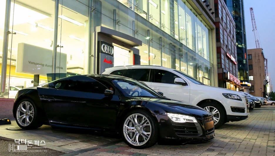 아우디 R8 V10 플러스 쿠페 출고이야기. 관련 이미지 11