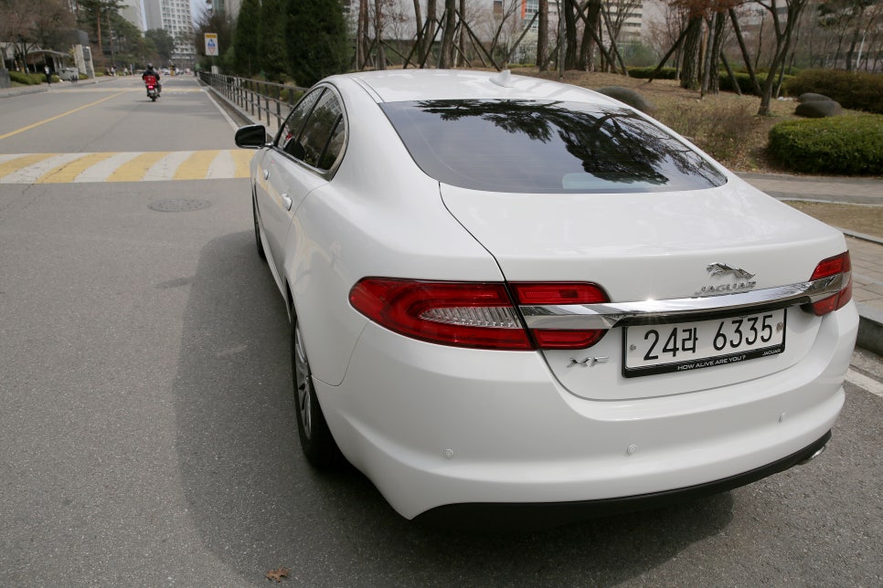 [드림카] 재규어 XF 2.2D 럭셔리 2015 판매 관련 이미지 9