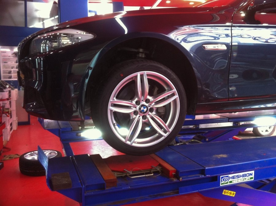 BMW f10 535d 휠을 바꾸다! (BMW 5시리즈 휠+535d+350M 휠+351M 휠+vossen휠+19인치+분당 엠페스트+ 한국타이어 V12에보) 관련 이미지 17