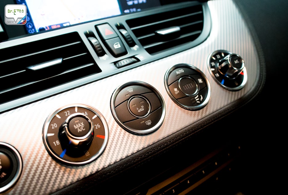 BMW z4 35is 시승기 - 엉덩이 춤을 추며 타는 로드스터의 매력. 관련 이미지 20