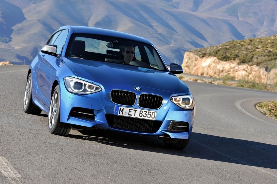 [비교시승기] BMW 뉴 1시리즈 해치백 vs 폭스바겐 골프 관련 이미지 76
