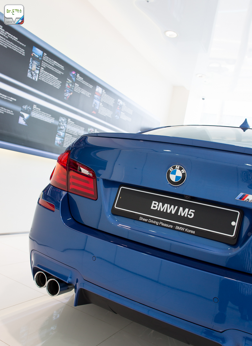 BMW M5 시승기. 괴물세단의 과거 그리고 현재(E39 M5,E60 M5,F10 M5). 관련 이미지 49
