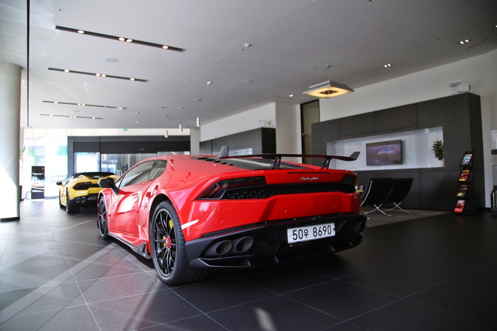람보르기니 우루스 계약 - Lamborghini URUS 관련 이미지 3