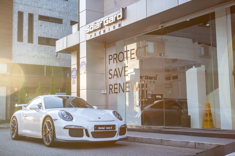 포르쉐 911 GT3를 위한 세상에 단 하나 뿐인 커스텀 윈도우 썬팅. 관련 이미지 18