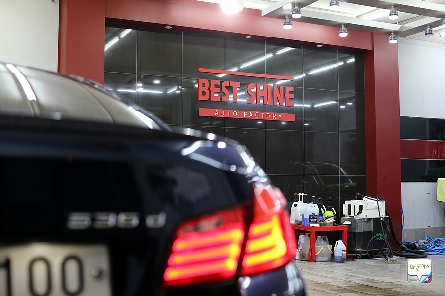 BMW F10 535d 치료하기! 광택작업 후기! (베스트샤인 오토팩토리 + 차량 흠집 제거+주차장테러 범인검거!+ 동판교까페+오시정) 관련 이미지 84
