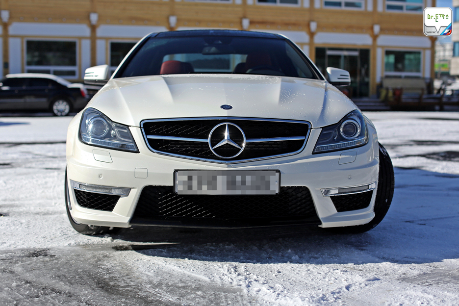 [시승기] c63 amg 쿠페 퍼포먼스 패키지 시승기 + 닥터돈까스와 오사모디(BMW 535d)가 드리는 새해인사 관련 이미지 4
