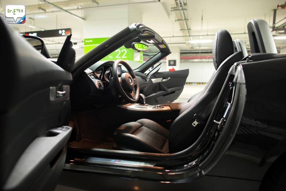 BMW z4 35is 시승기 - 엉덩이 춤을 추며 타는 로드스터의 매력. 관련 이미지 25