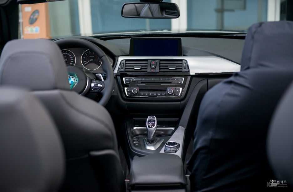 [신차소식] BMW 428i 컨버터블 (4시리즈 컨버터블 가격 그리고 옵션) 관련 이미지 24