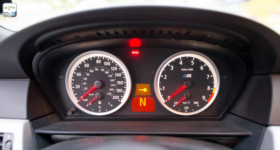 BMW M5 시승기. 괴물세단의 과거 그리고 현재(E39 M5,E60 M5,F10 M5). 관련 이미지 35