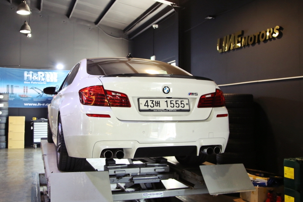 BMW M5 타이어 교체하기 , 피렐리 피제로 관련 이미지 2
