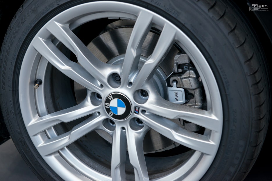 [신차소식] BMW 428i 컨버터블 (4시리즈 컨버터블 가격 그리고 옵션) 관련 이미지 8