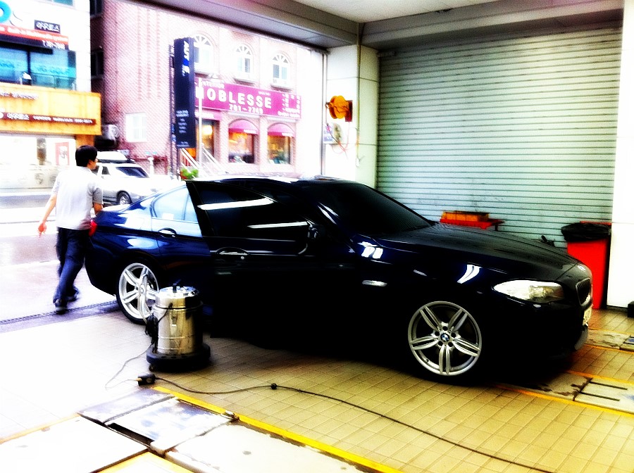 BMW f10 535d 엔진오일 첫번째 BSI+BMW 분당 코오롱 서비스 센터 방문기+640i 컨버터블 구경기+캐스트롤 엔진오일(Castrol EDGE Professional BMW LL04 0W-30)+리퀴몰리 첨가제 세라텍 관련 이미지 8