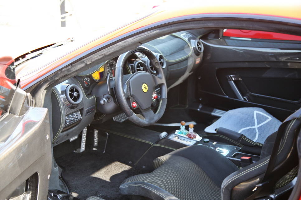 페라리 삼대가 한자리에- F430 스쿠데리아, 458 이탈리아, 488 스파이더 드라이브 관련 이미지 19