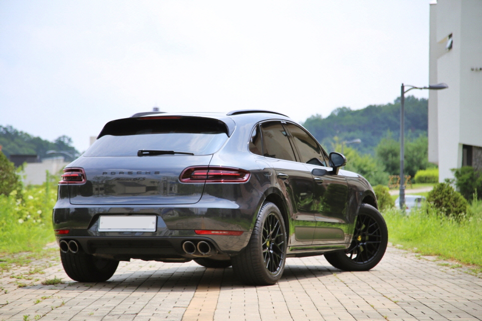 포르쉐 마칸 GTS 시승기 관련 이미지 10