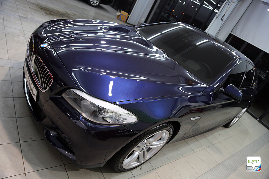 BMW F10 535d 치료하기! 광택작업 후기! (베스트샤인 오토팩토리 + 차량 흠집 제거+주차장테러 범인검거!+ 동판교까페+오시정) 관련 이미지 72