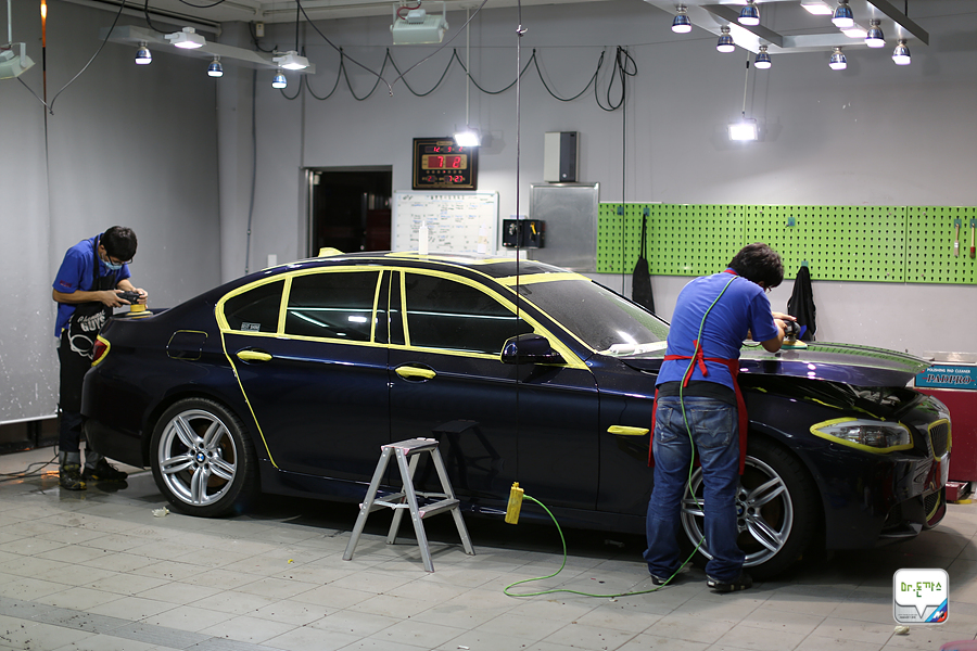 BMW F10 535d 치료하기! 광택작업 후기! (베스트샤인 오토팩토리 + 차량 흠집 제거+주차장테러 범인검거!+ 동판교까페+오시정) 관련 이미지 58