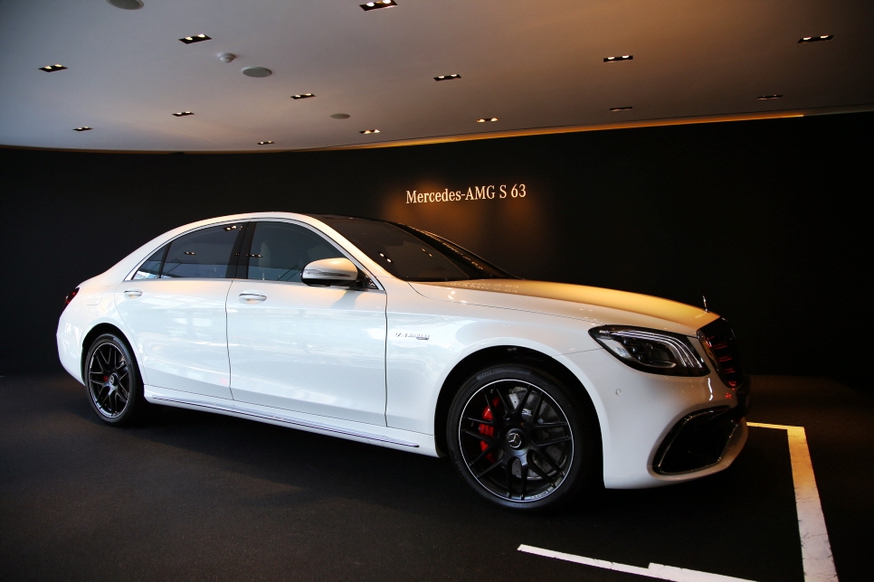 AMG S63 신형 살펴보기 - 벤츠 S클래스 2018 관련 이미지 7
