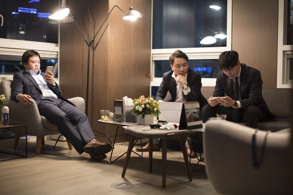 오가나피부과 오픈식에 참석해주신 모든 분들께 감사의 인사를 드립니다! 그리고 미니쿠퍼 JCW 관련 이미지 26