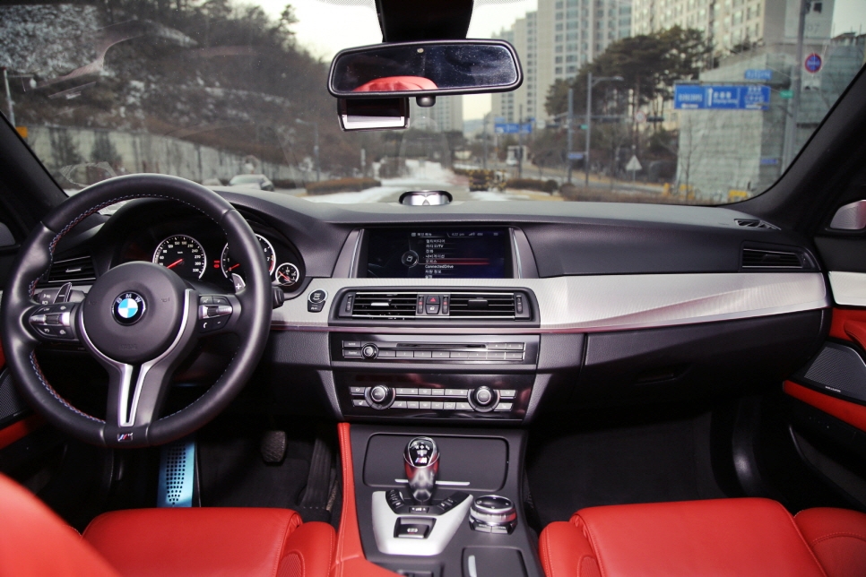 [드림카] BMW M5 판매 관련 이미지 11