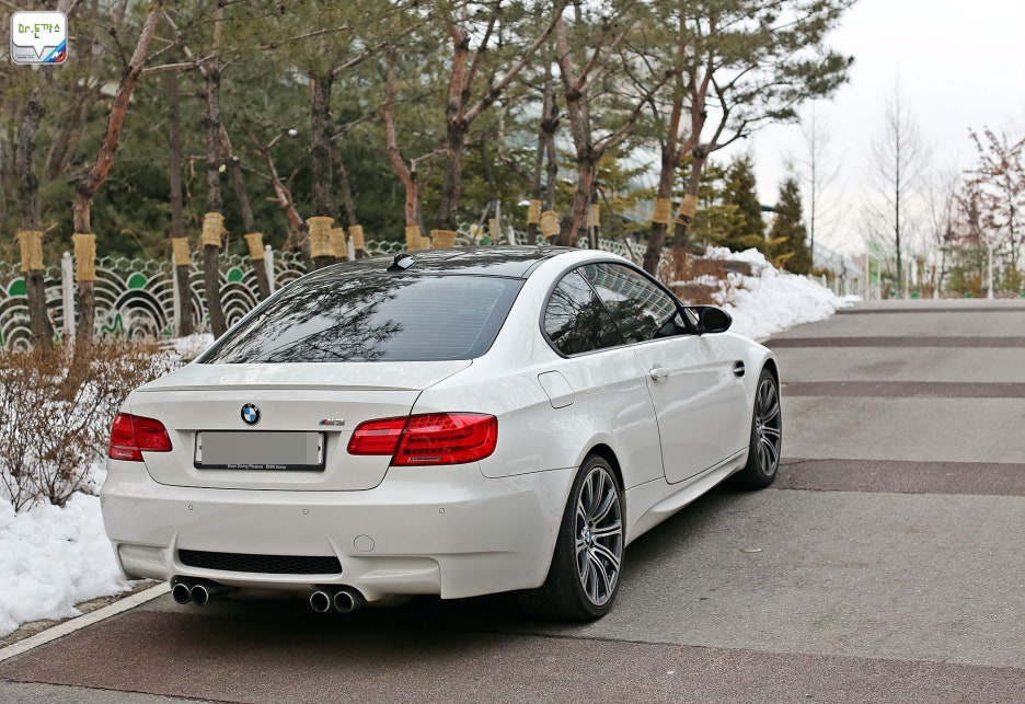 BMW M3 시승기+BMW M3=아드레날린 분비 유발자! 관련 이미지 33