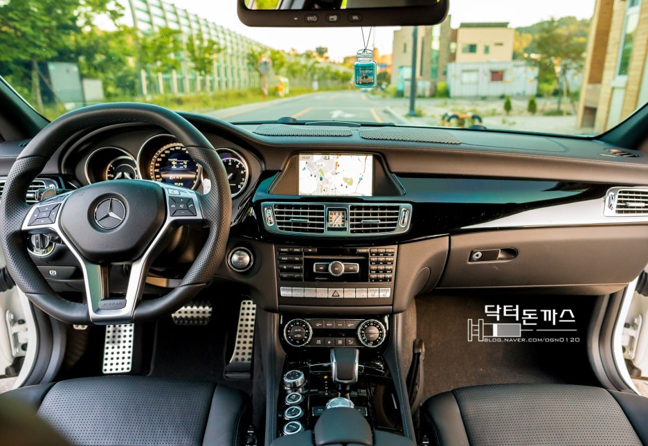벤츠 CLS 63 AMG 시승기. 이쁘고 배기음 좋은 KTX. 관련 이미지 18