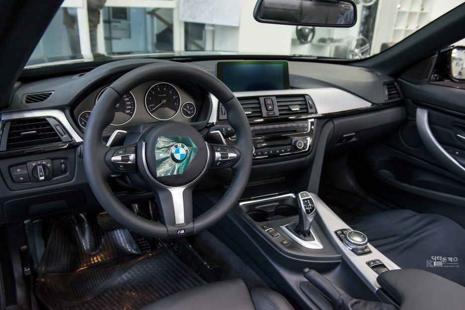 [신차소식] BMW 428i 컨버터블 (4시리즈 컨버터블 가격 그리고 옵션) 관련 이미지 13