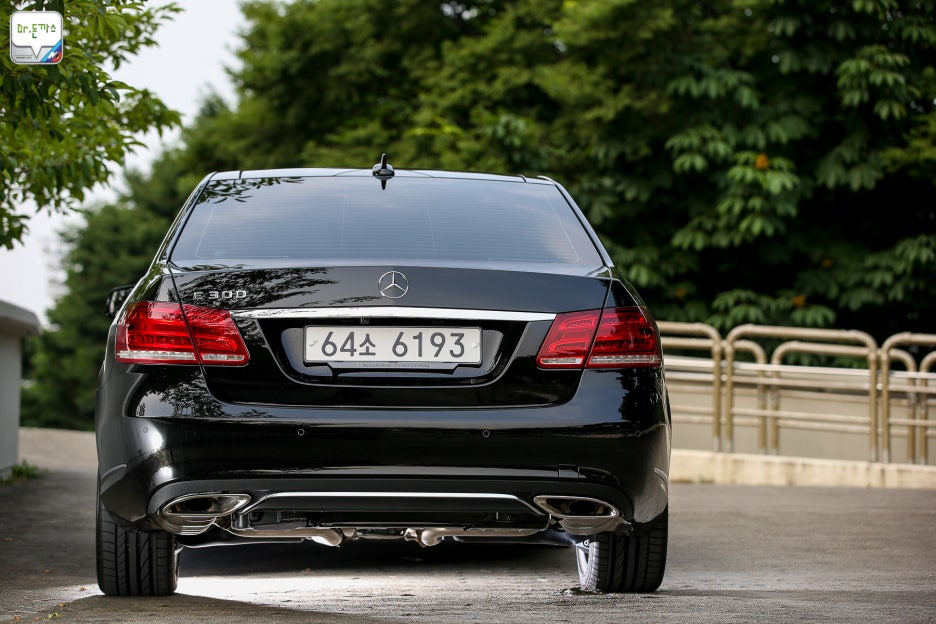 벤츠 신형 E클래스 시승기. E300 시승기. 벤츠 E클래스 페이스리프트. 관련 이미지 15