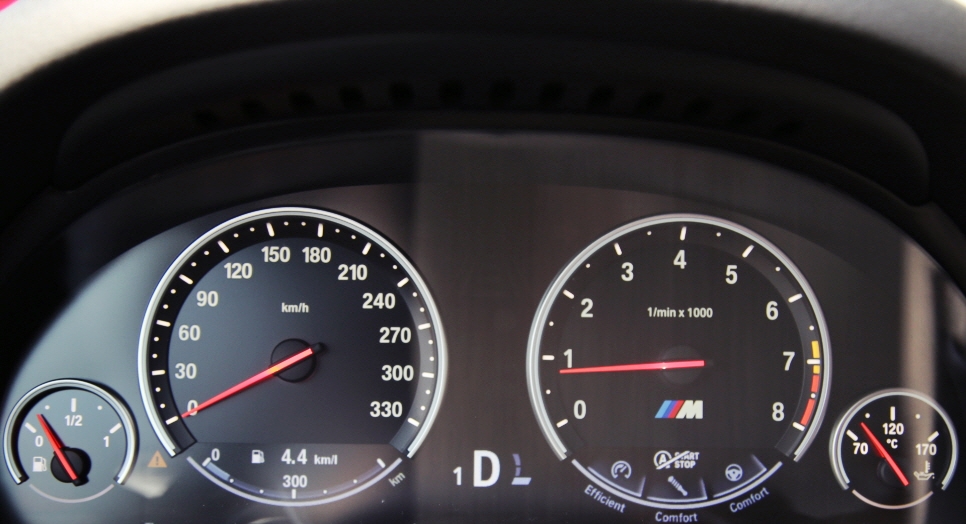 BMW M5 타이어 교체하기 , 피렐리 피제로 관련 이미지 16
