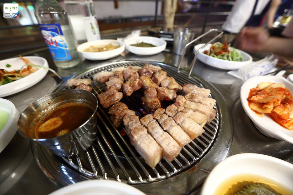 [제주사돈] 신사 맛집. 제주산 돼지고기를 항공직송으로 먹어보자. 관련 이미지 24