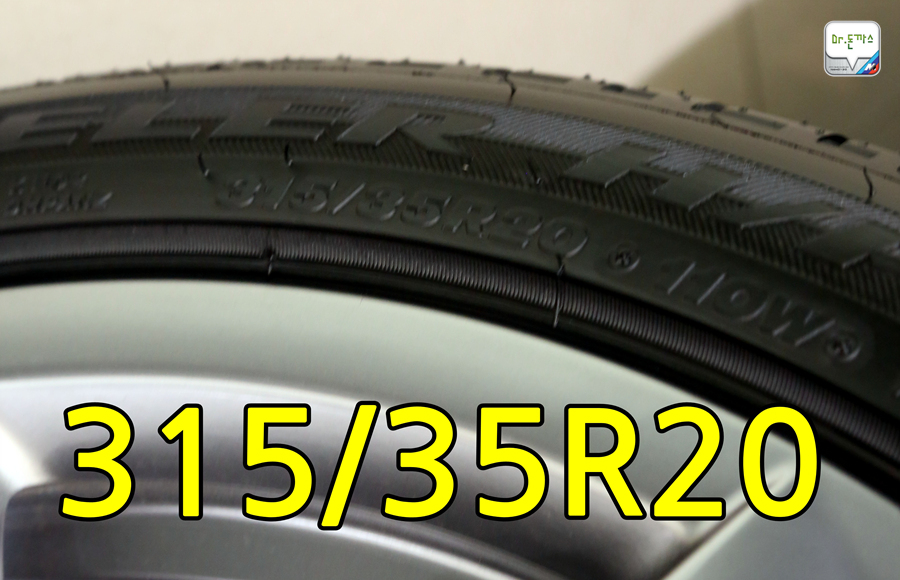 [X6 M50d] 국내에 상륙한 BMW 디젤의 끝판왕을 우연히 만나다! (M550d+X5 M50d+X6 M50d = M performance) 관련 이미지 24
