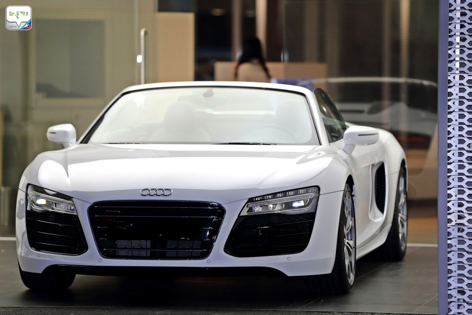 뉴 아우디 R8 V10 스파이더 출고 이야기 관련 이미지 13