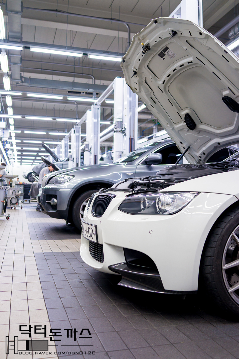 BMW M3 접촉사고+엠플러스+사고수리+엔진룸세척+브레이크오일교환 관련 이미지 4