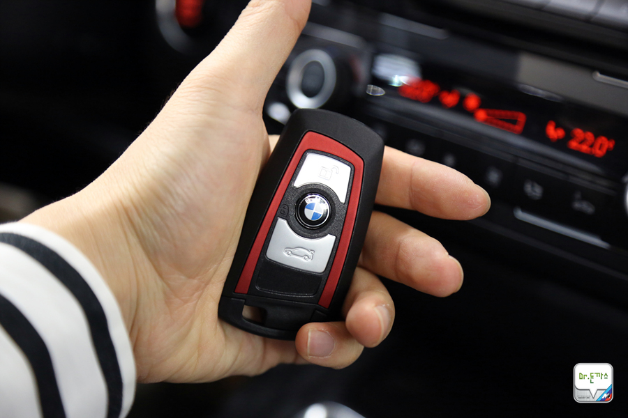 [X6 M50d] 국내에 상륙한 BMW 디젤의 끝판왕을 우연히 만나다! (M550d+X5 M50d+X6 M50d = M performance) 관련 이미지 10