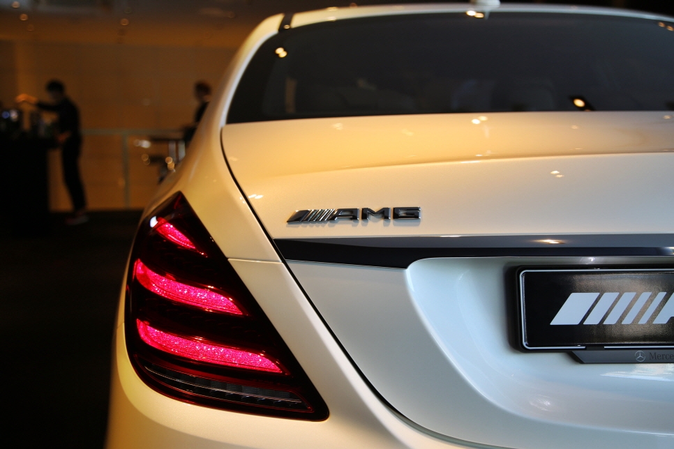 AMG S63 신형 살펴보기 - 벤츠 S클래스 2018 관련 이미지 4